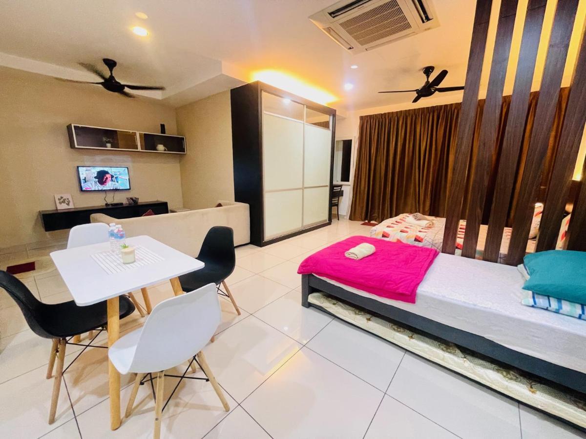 Ola Studio Penang At Mansion One George Town Exterior photo